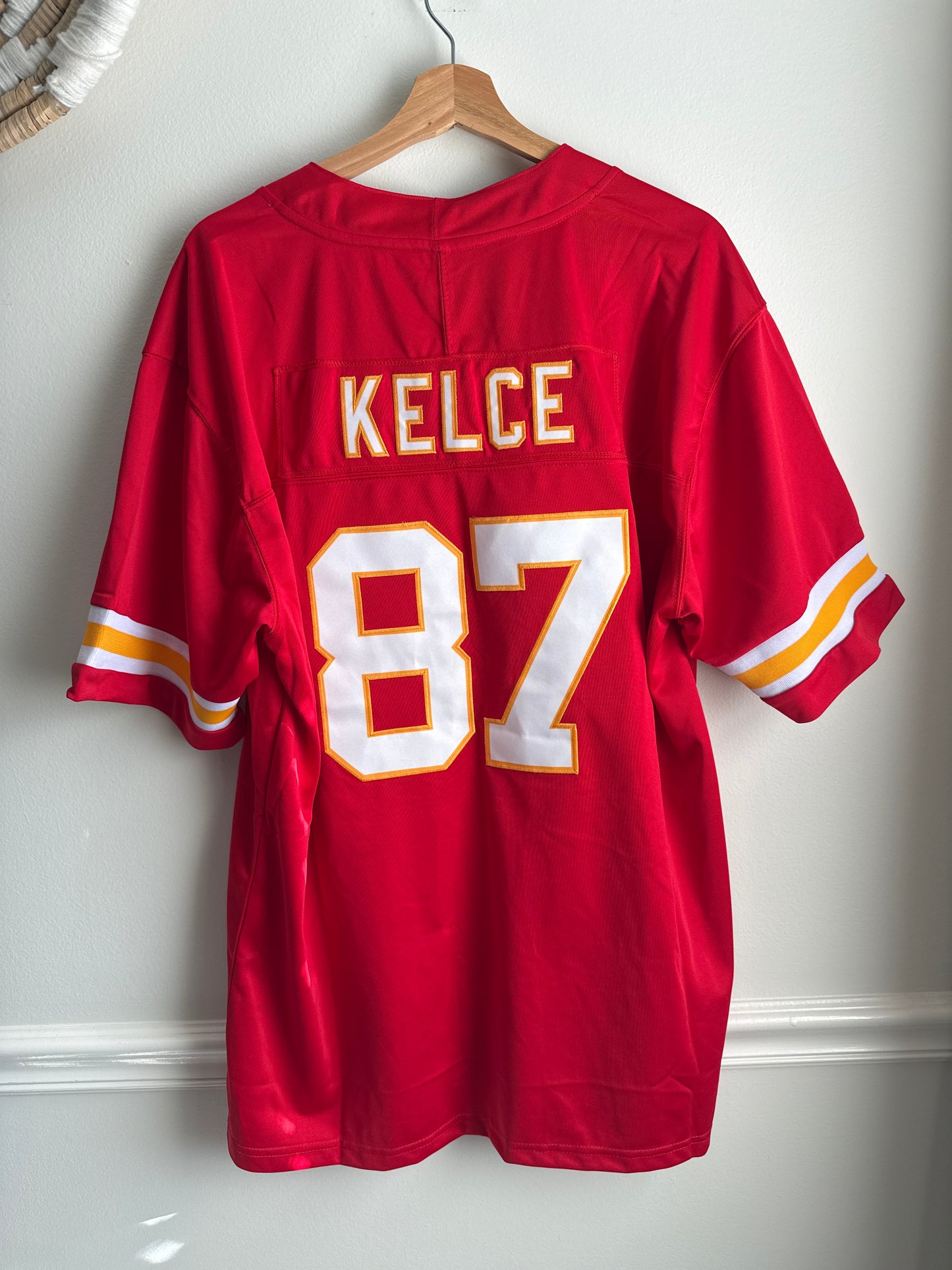 KELCE JERSEY (L)