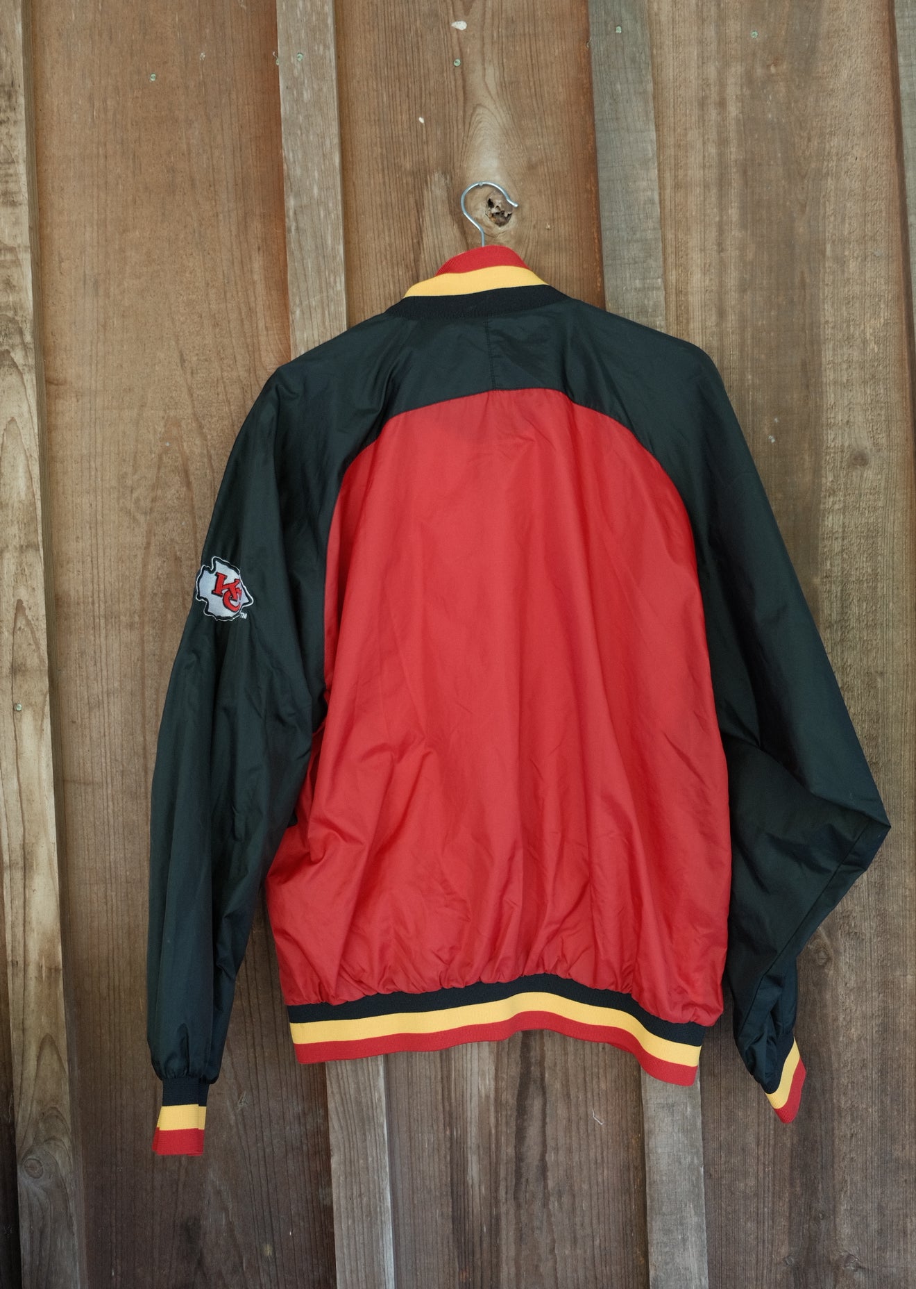 WINDBREAKER (M)
