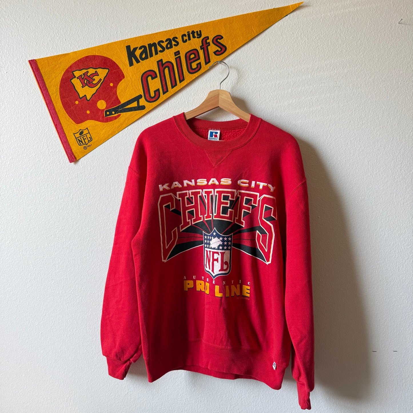 90’s CREWNECK (M)