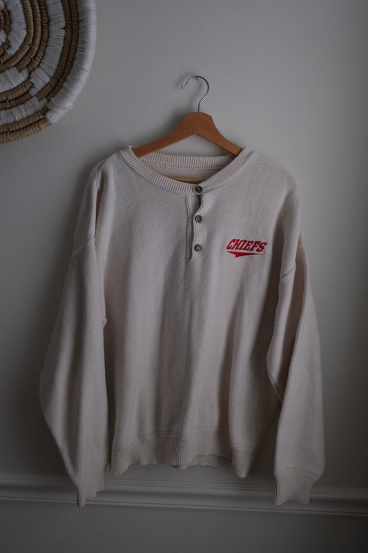 KNIT SWEATER