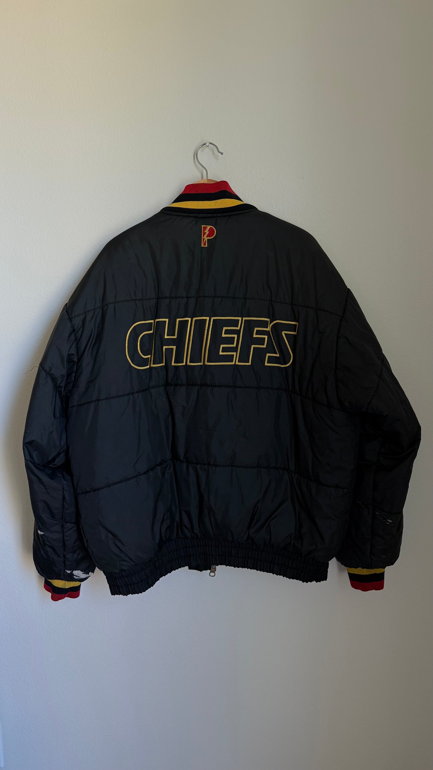 REVERSIBLE PUFFER JACKET (XL)