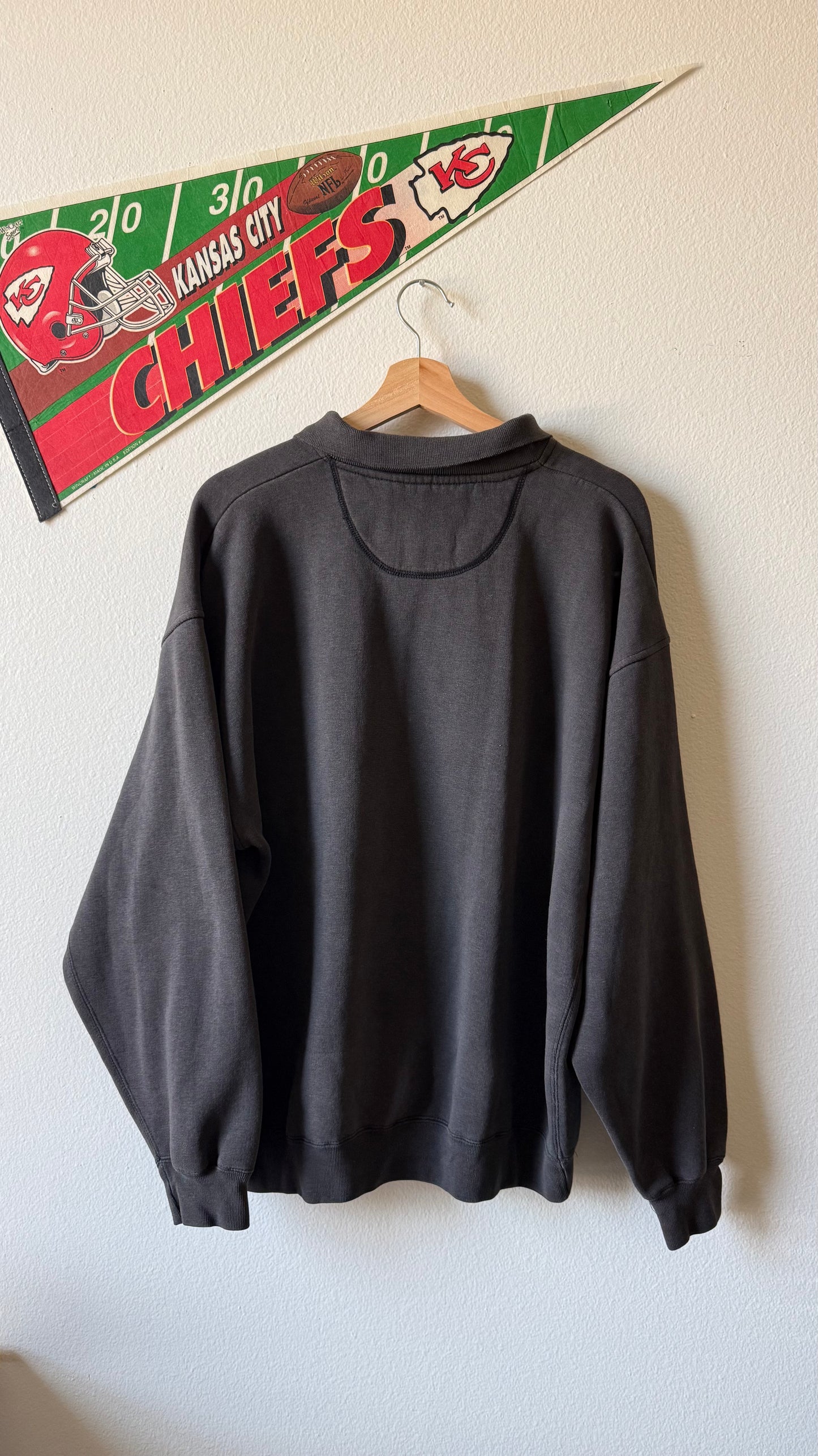 90’s CREWNECK (L)