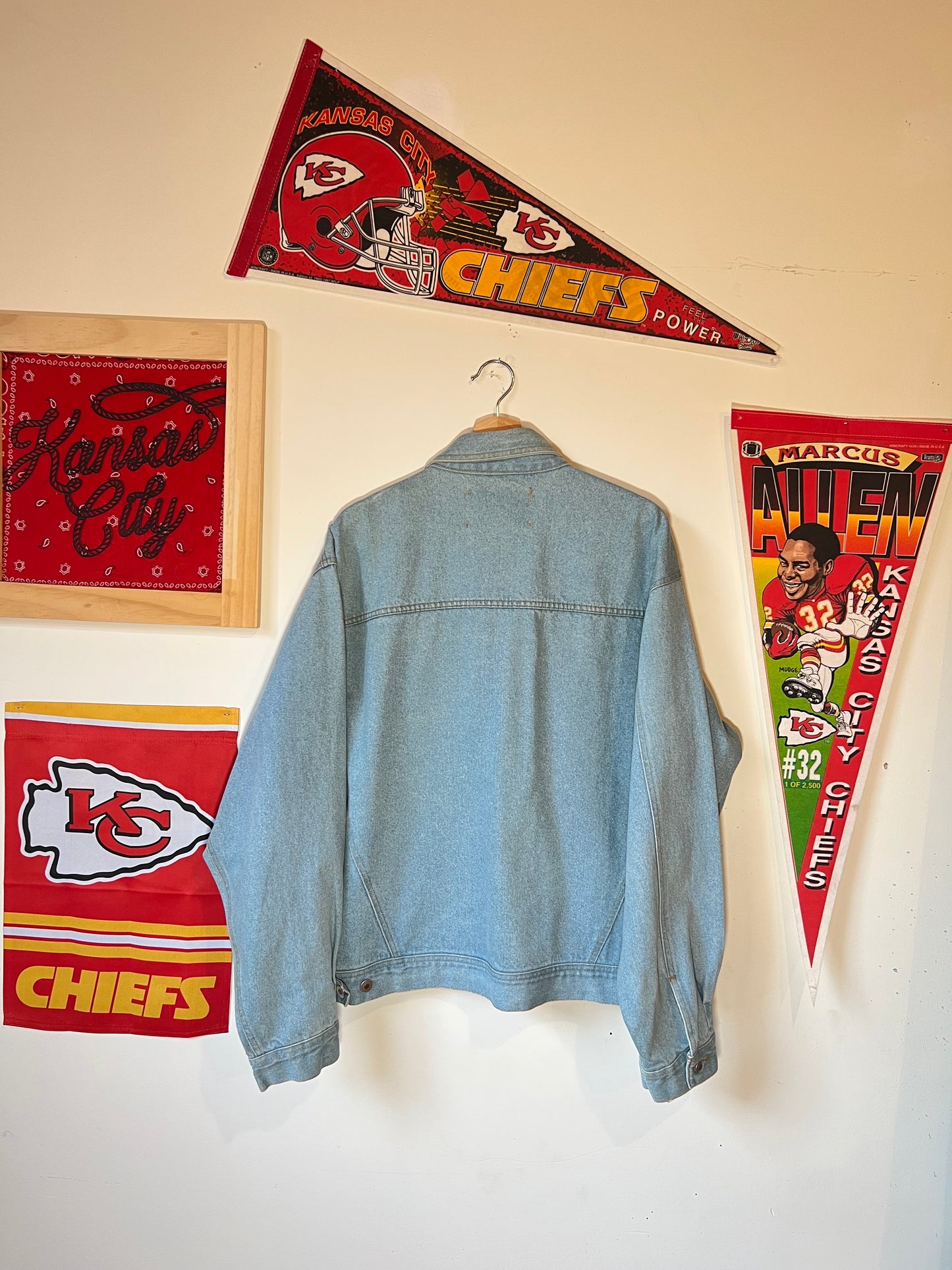 VINTAGE CHIEFS JACKET