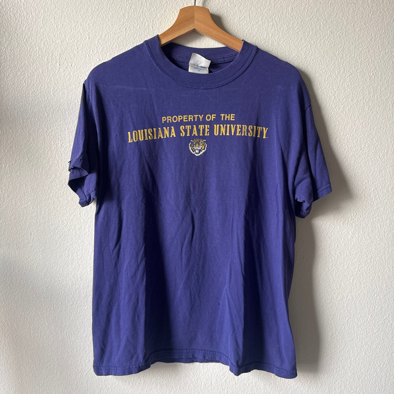 90s LSU Tigers T-shirt 
Size M