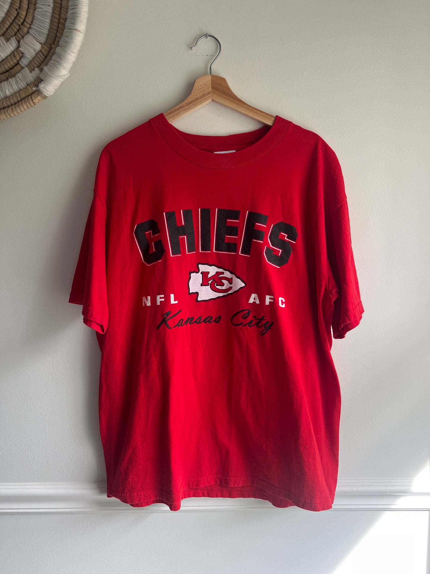 CHIEFS TEE