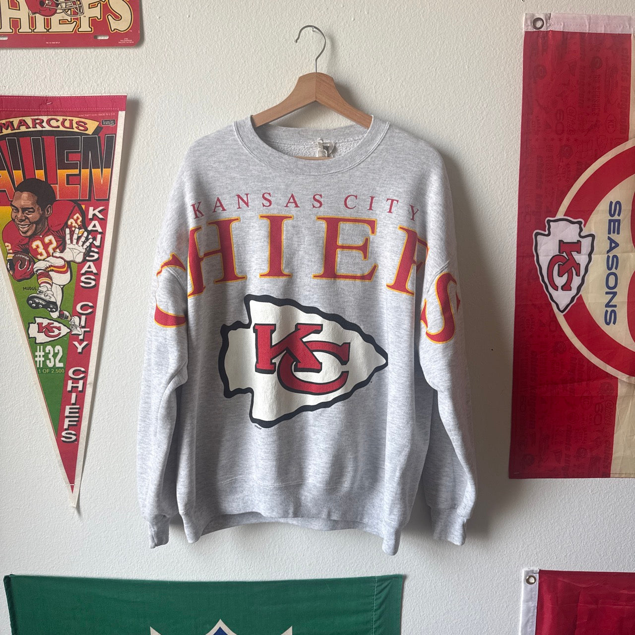 90’s AOP CREWNECK (L)