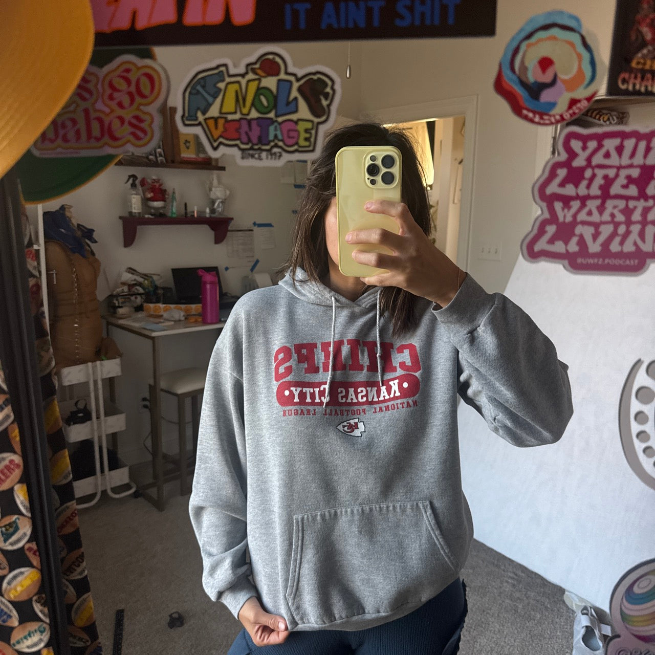 2000’s HOODIE (M)