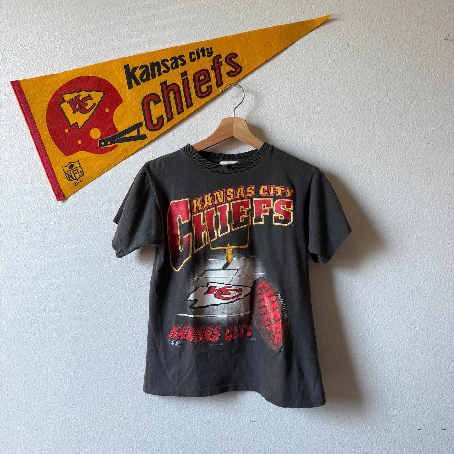 90’s TEE (14-16)
