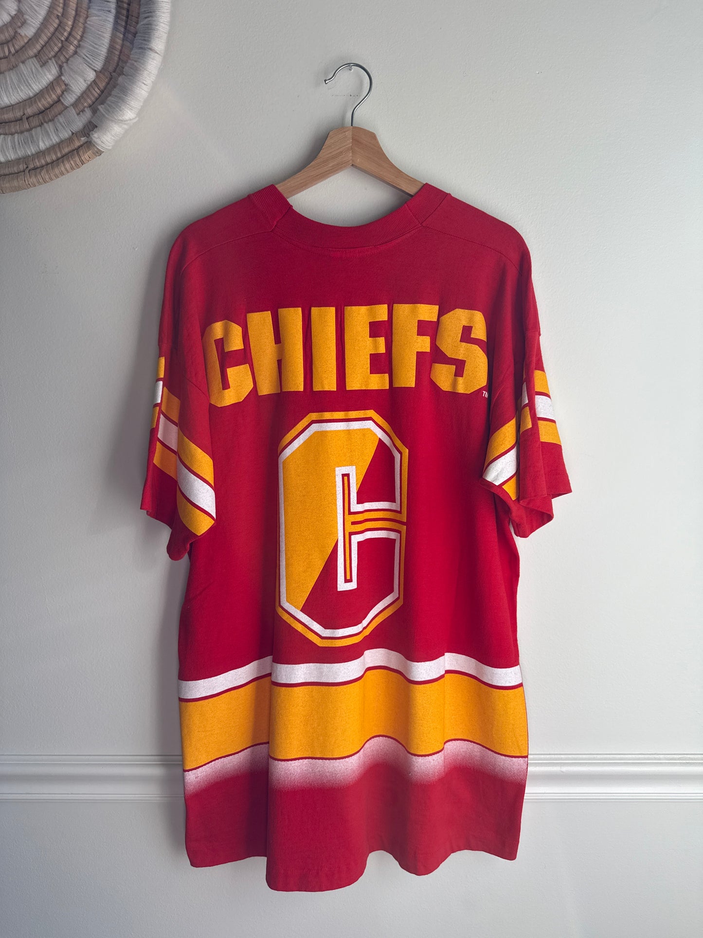 90s CHIEFS TSHIRT