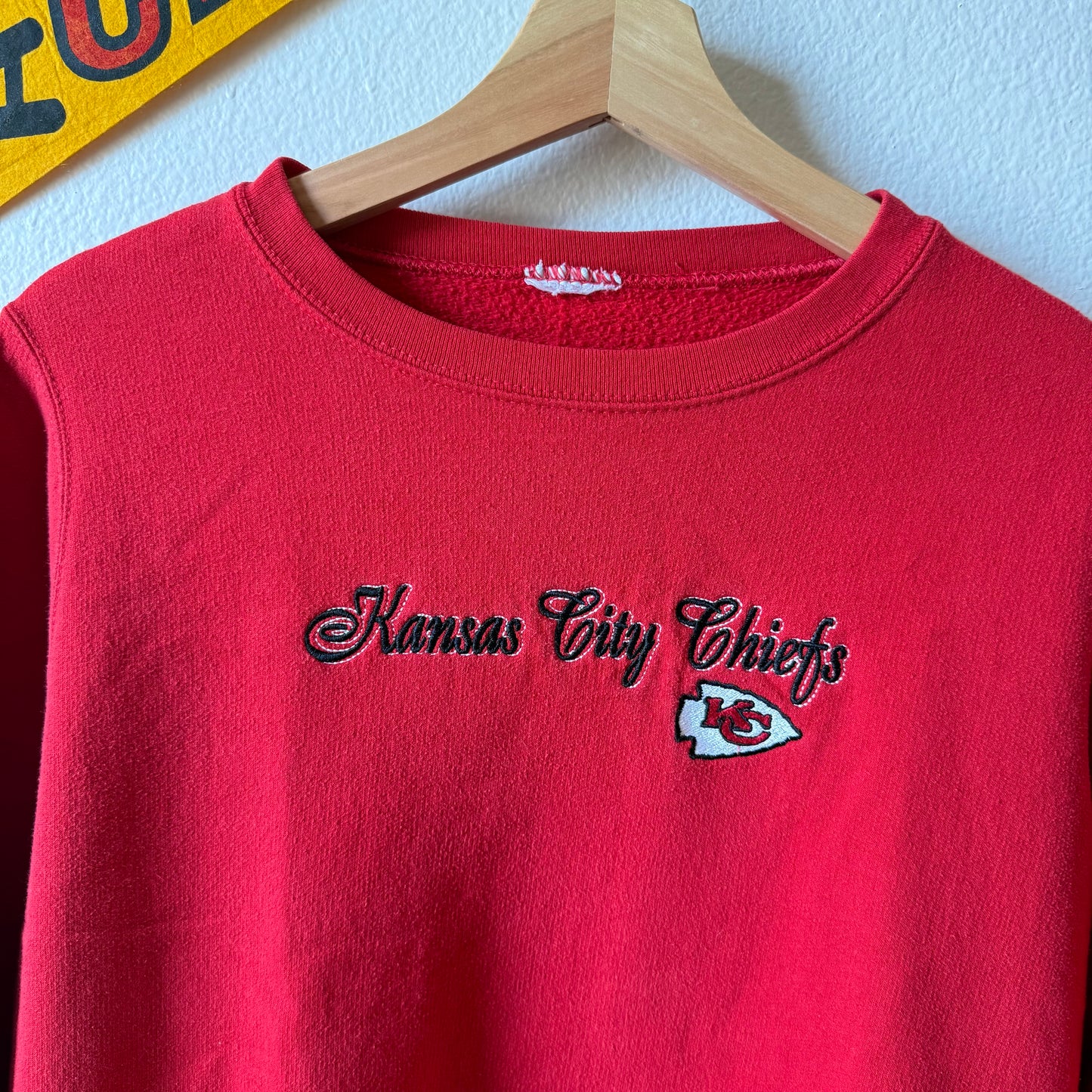 2000’s CREWNECK (S)
