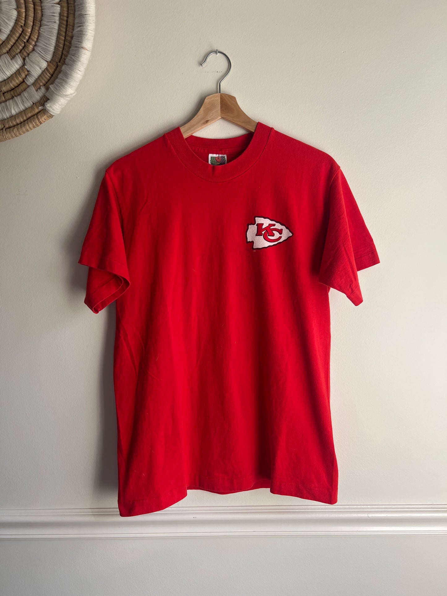 CHIEFS TEE M