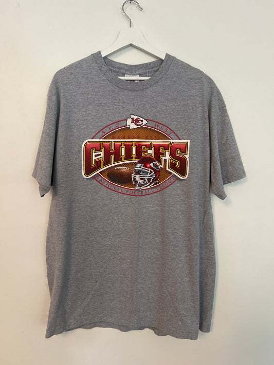 CHIEFS TEE XL