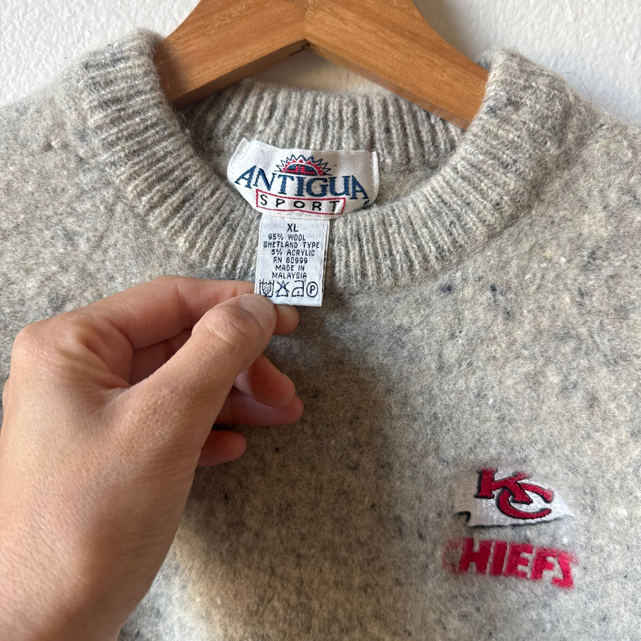 90’s WOOL SWEATER (KIDS 14-16)