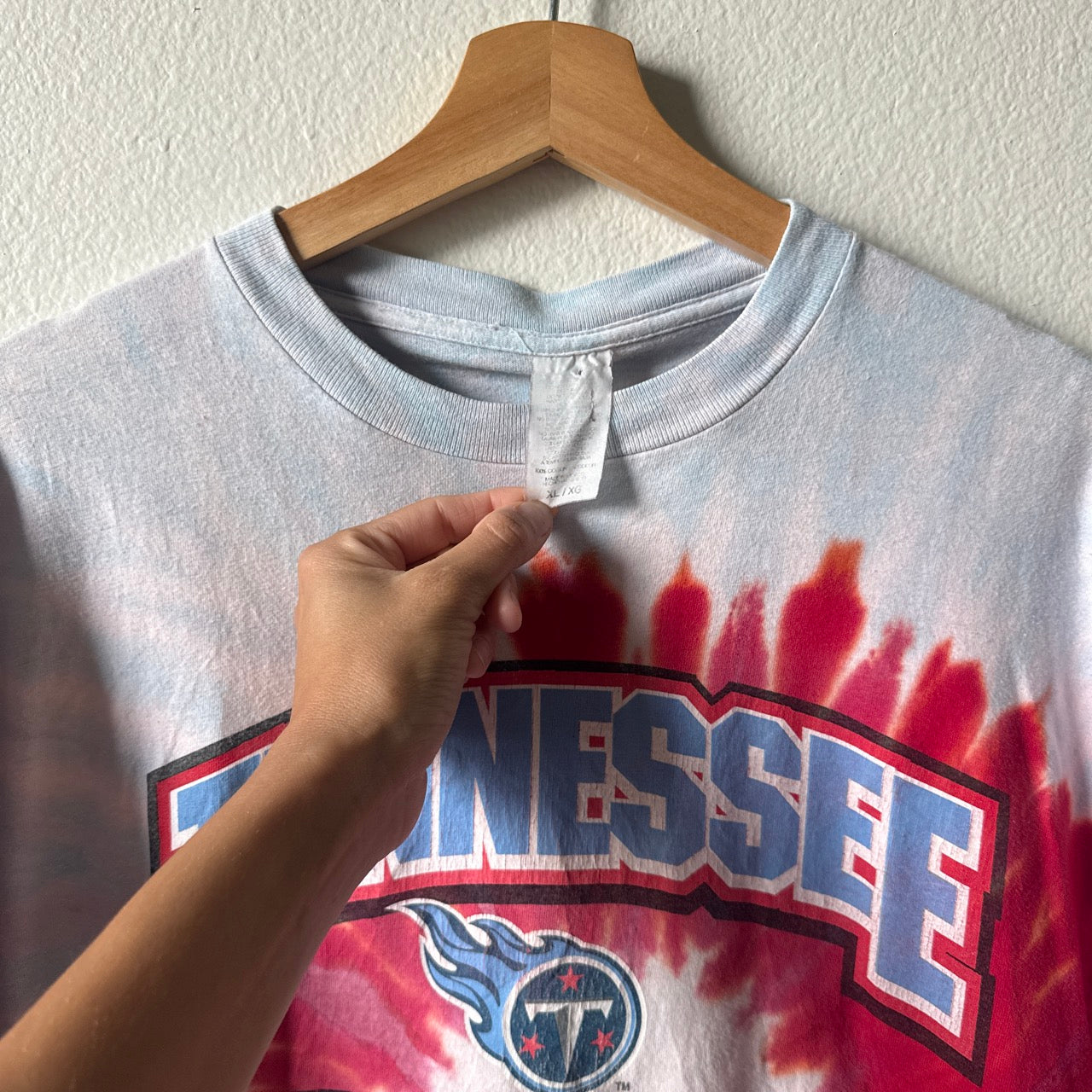 Vintage 90’s Tennessee Titans
Size XL