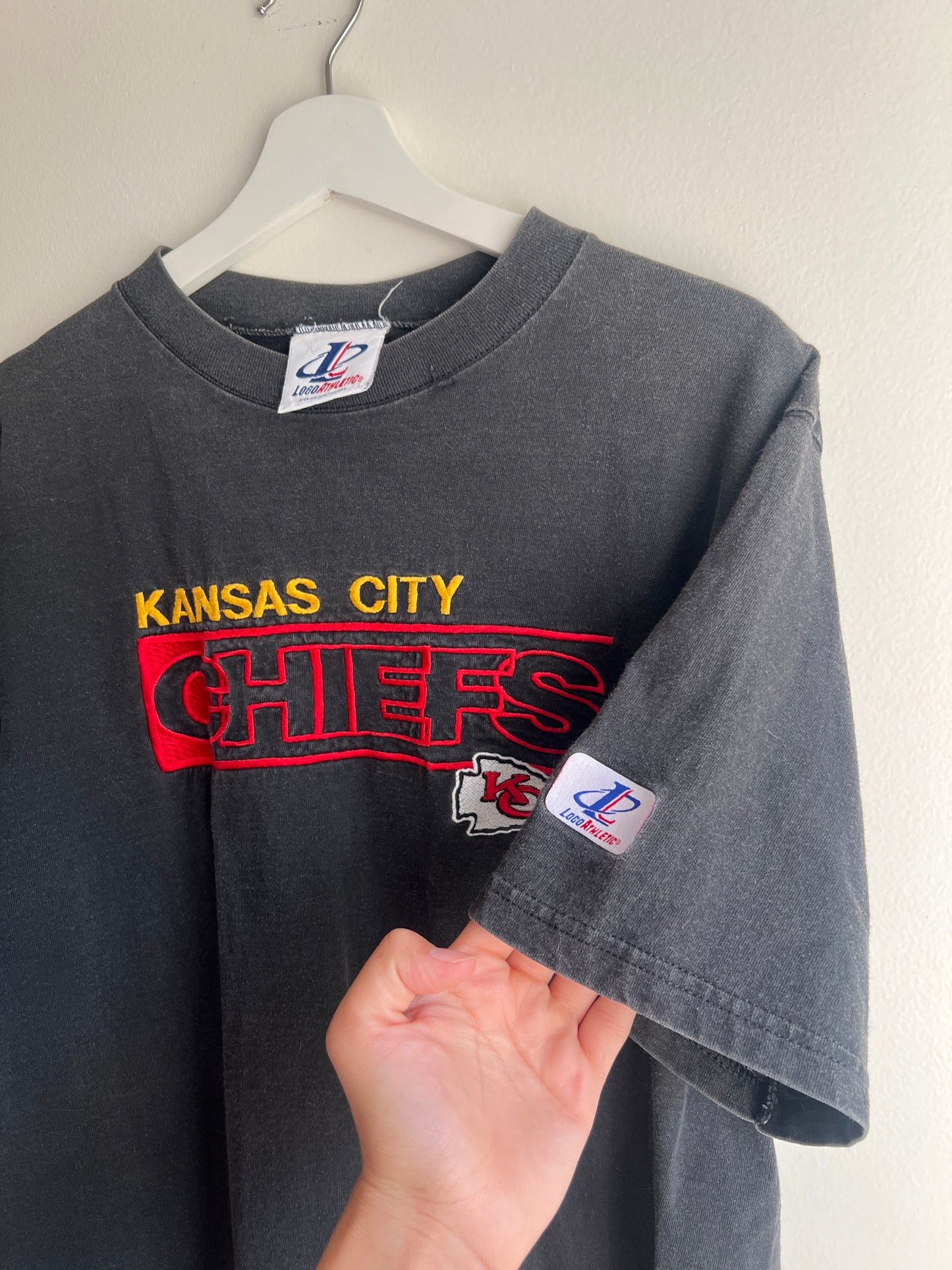 CHIEFS TEE