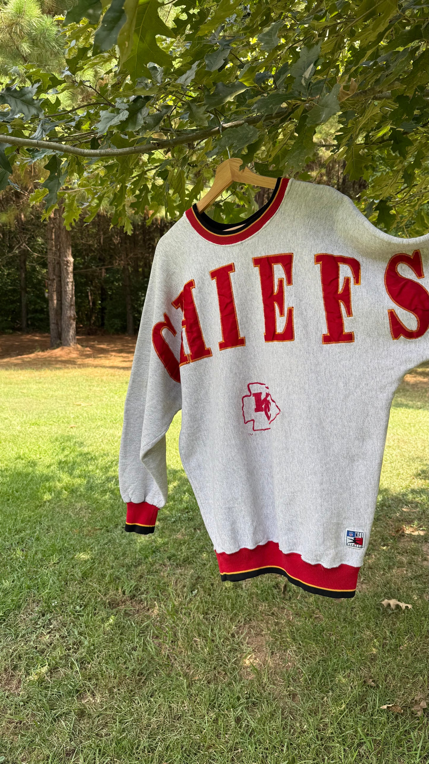 SPELL OUT CREWNECK (XL)