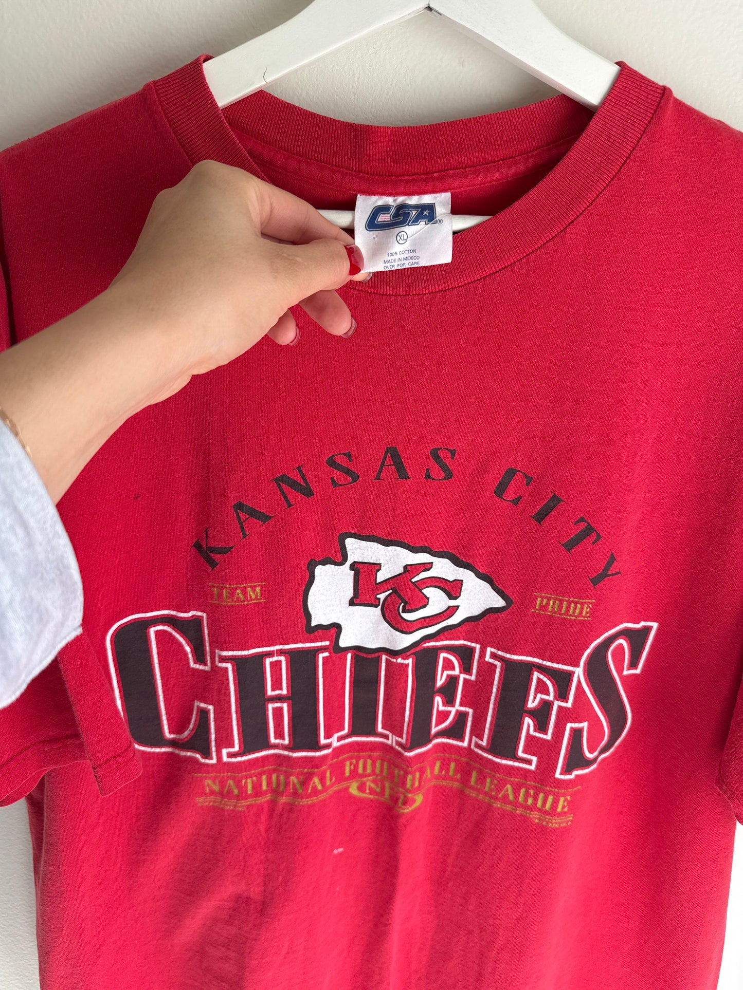 CHIEFS TEE XL