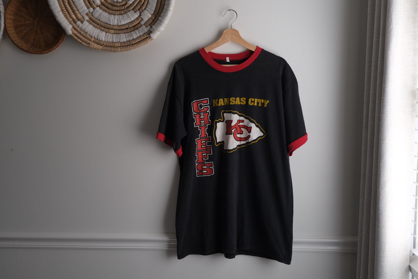 CHIEFS TEE