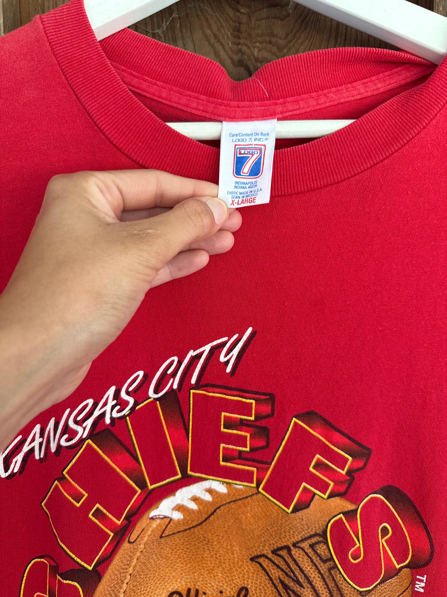1996 TEE (XL)