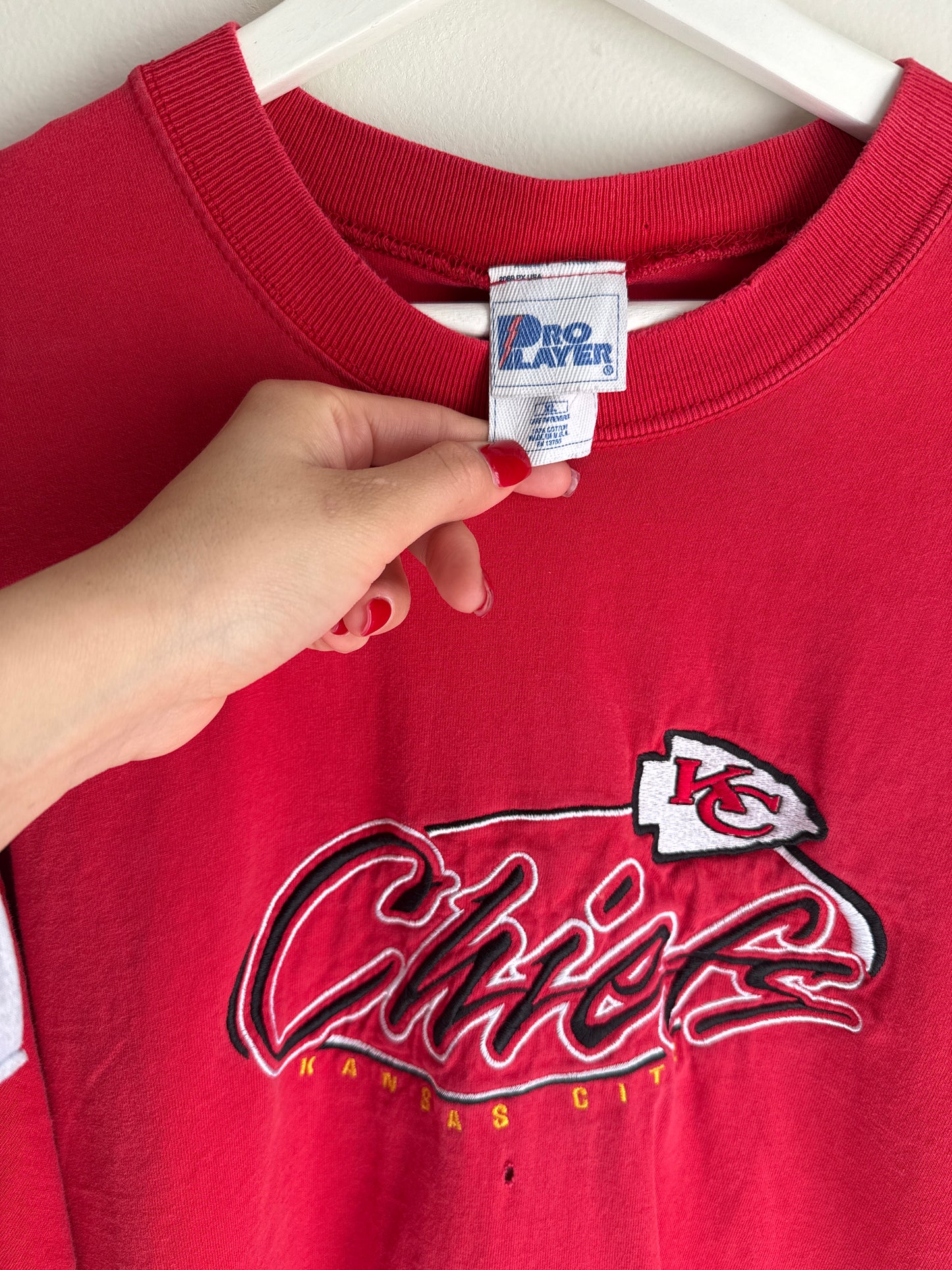 CHIEFS TEE (XL)