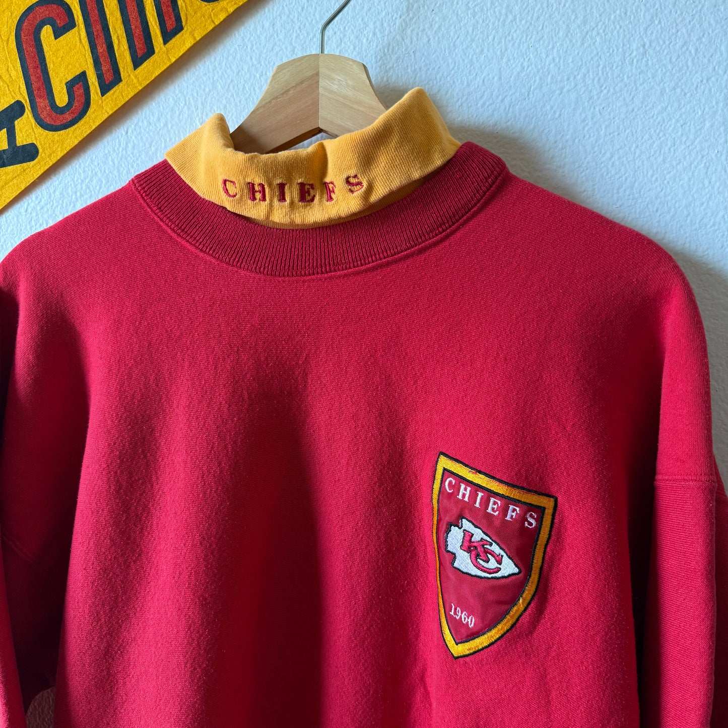 90’s CREWNECK (M)