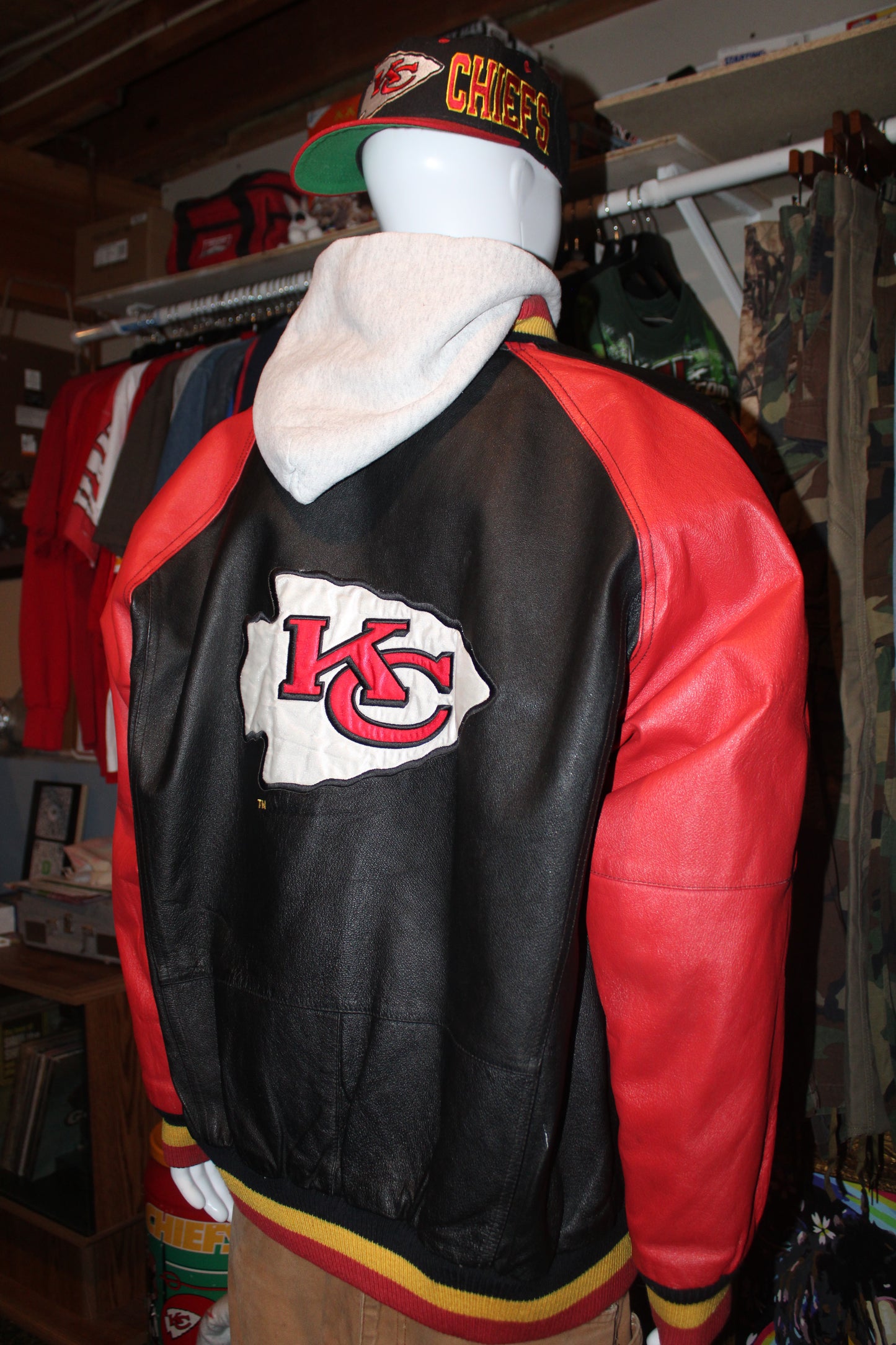 LEATHER JACKET XL