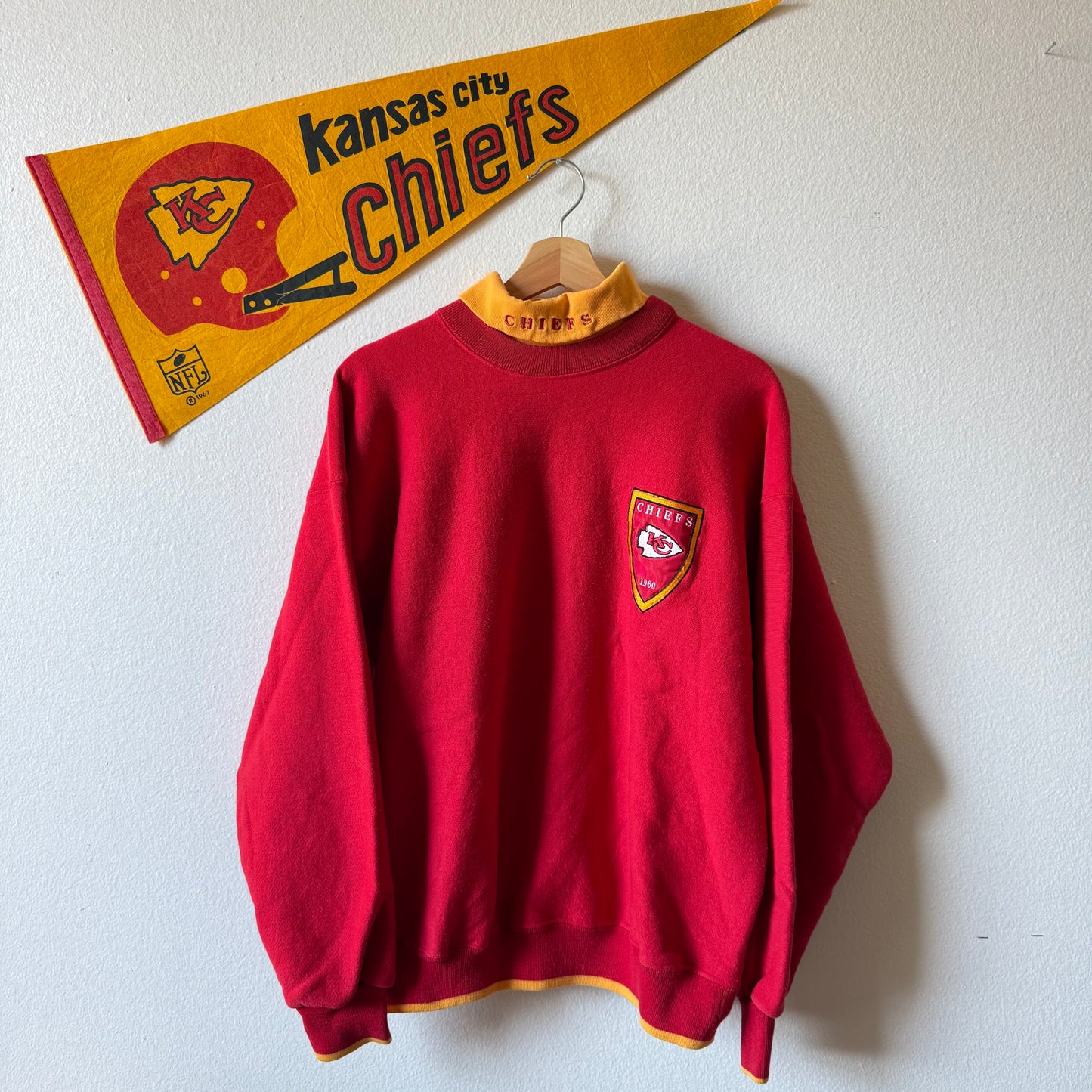 90’s CREWNECK (M)