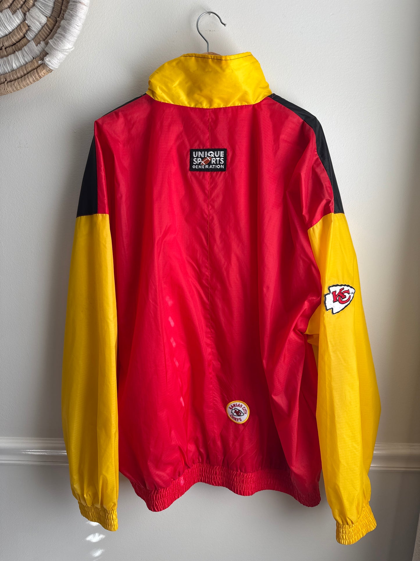 90s WINDBREAKER