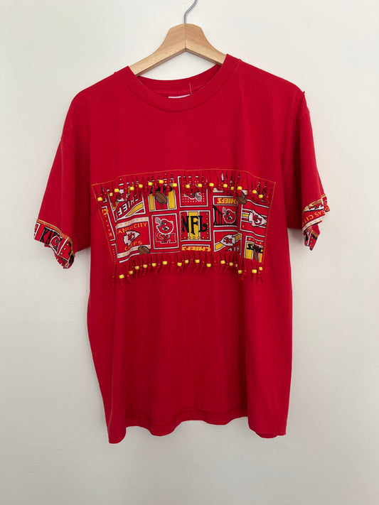 FUNKY CHIEFS TEE