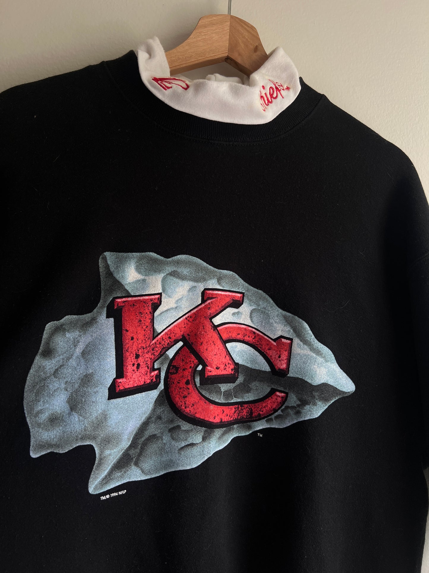 CHIEFS CREWNECK & TURTLENECK