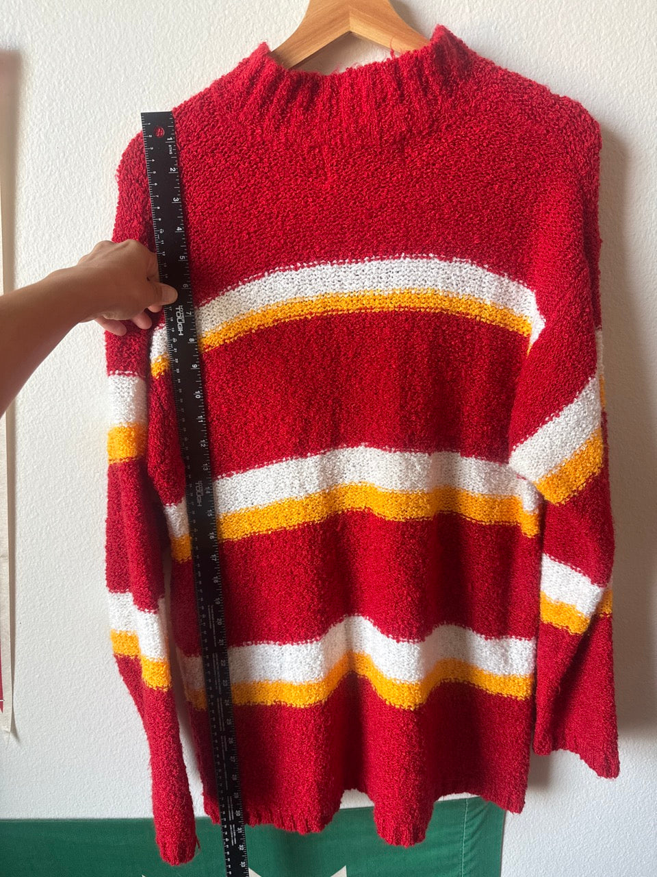 90’s SWEATER (L)