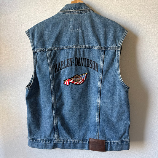 Vintage Harley Davidson denim vest
Size S