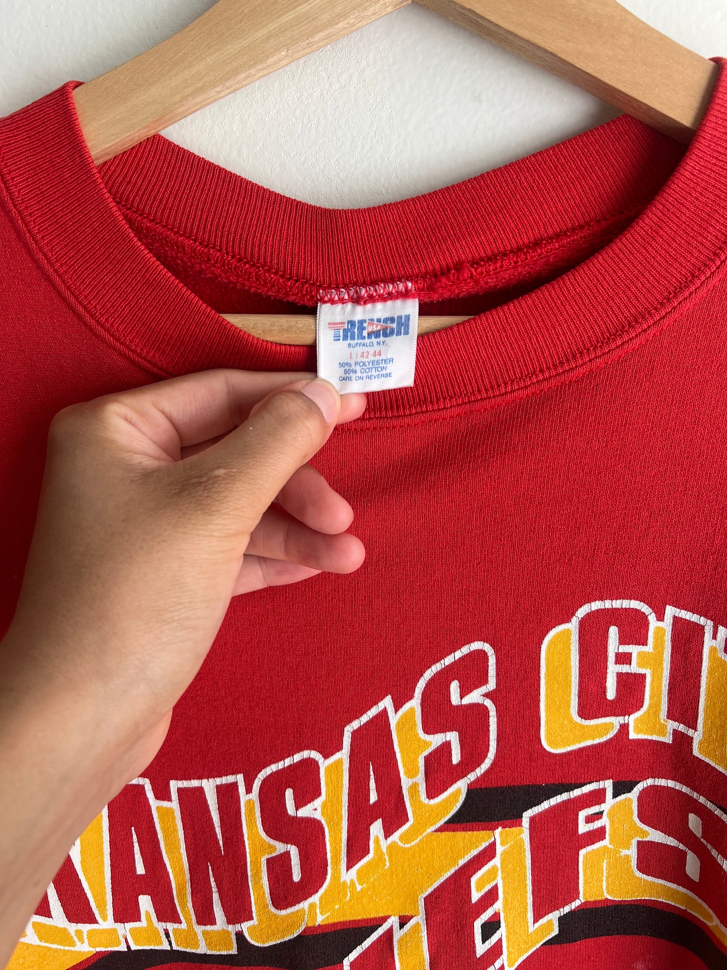 CHIEFS CREWNECK