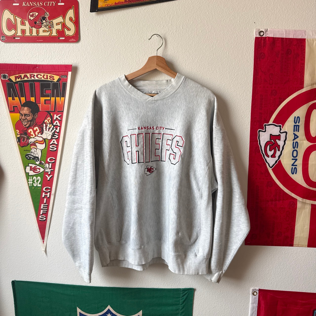 90’s CREWNECK (XL)